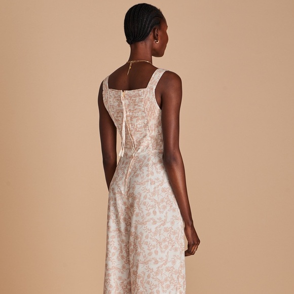 Sancia - Picture 5 of 5